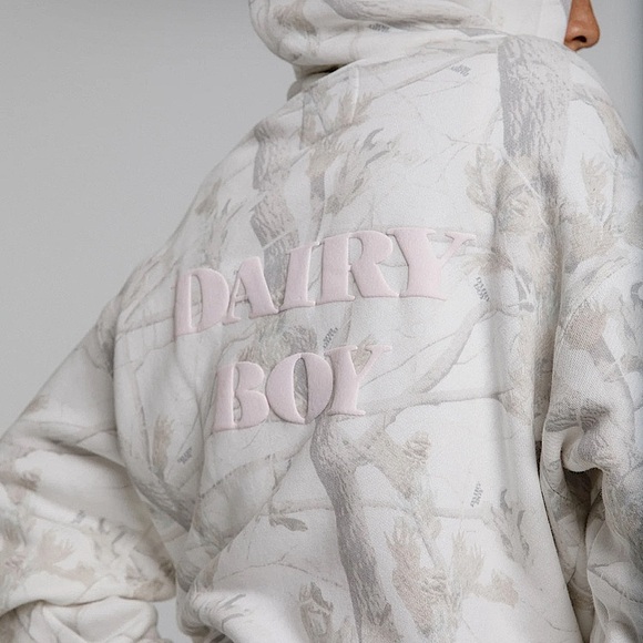 NWOT Limited Edition Dairy Boy Paige Lorenze Pink Puff Logo Woodland Camo hoodie - Picture 5 of 13
